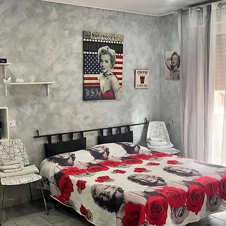 Marilyn House 公寓